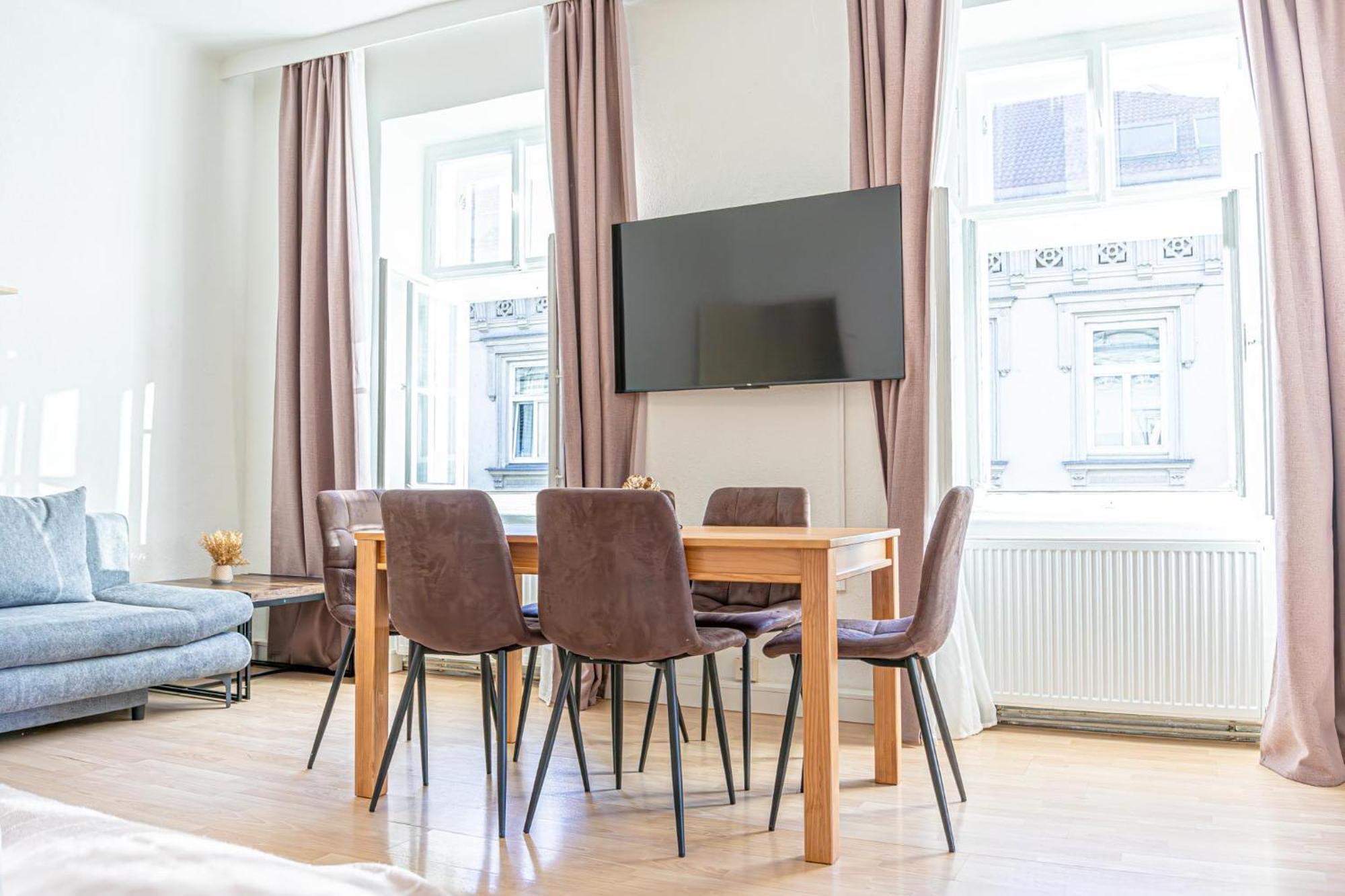 וינה Desirable 2Br - Bookable For Longstays In Lockdown B מראה חיצוני תמונה