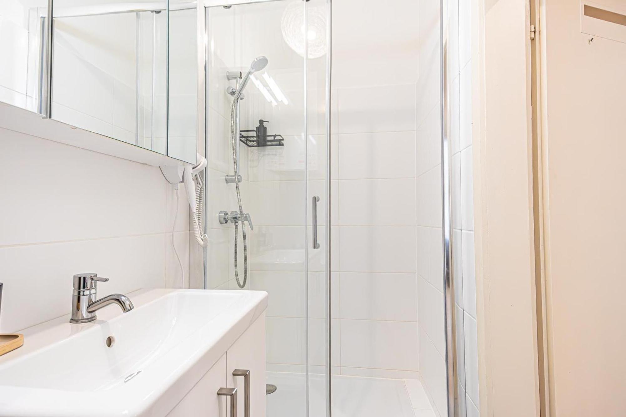 וינה Desirable 2Br - Bookable For Longstays In Lockdown B מראה חיצוני תמונה