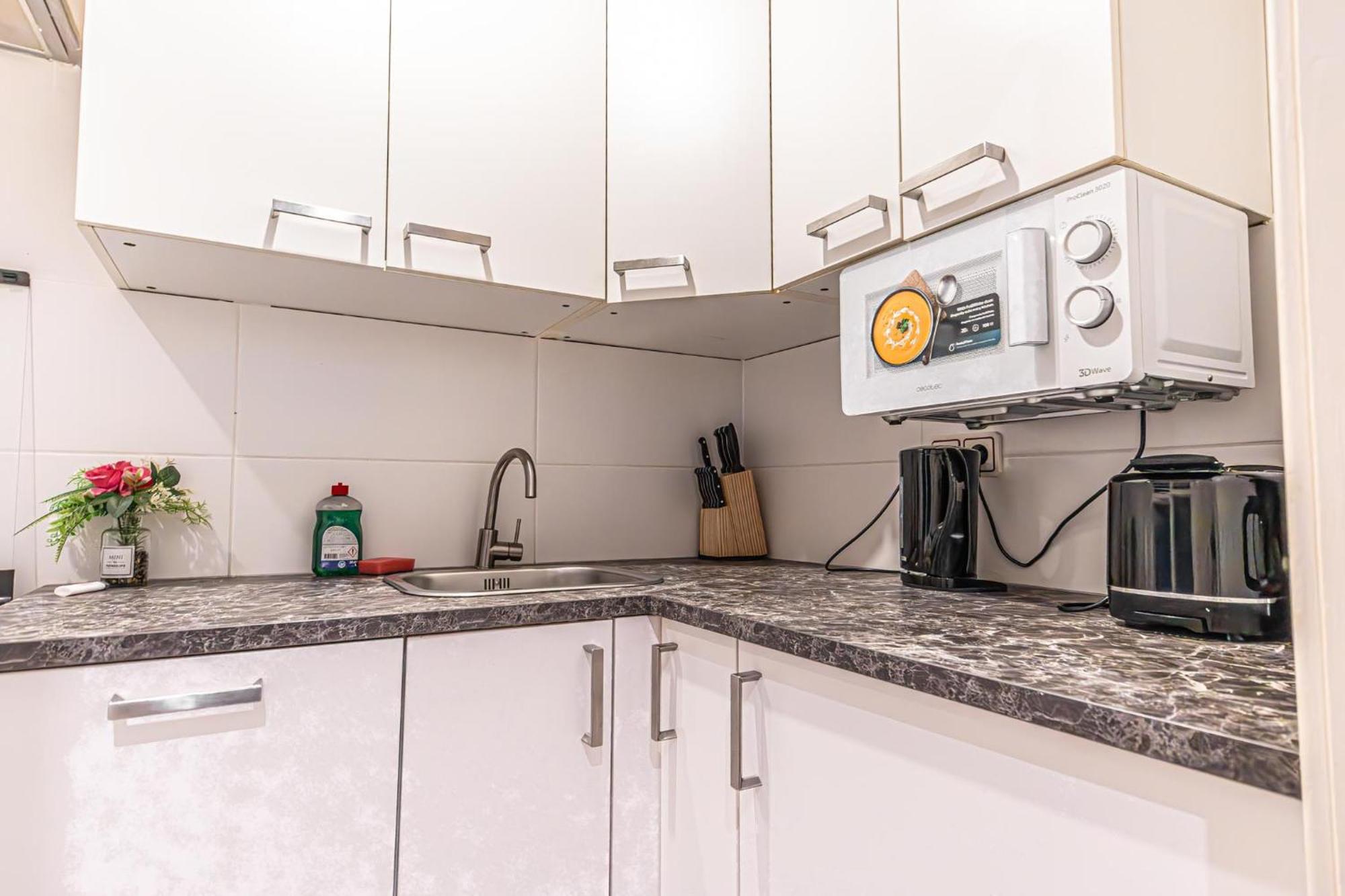 וינה Desirable 2Br - Bookable For Longstays In Lockdown B מראה חיצוני תמונה