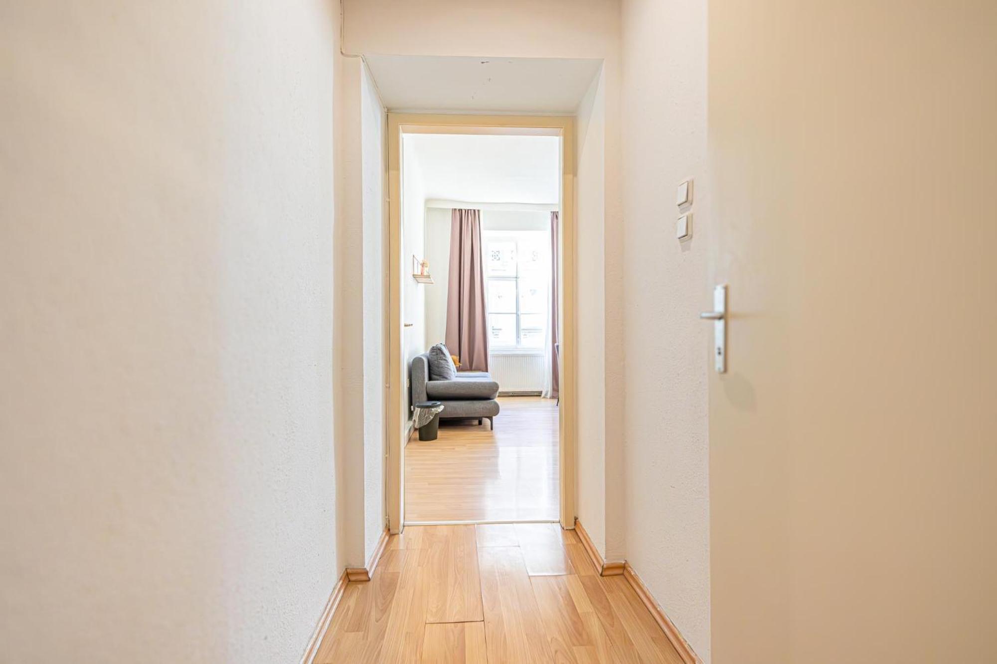 וינה Desirable 2Br - Bookable For Longstays In Lockdown B מראה חיצוני תמונה